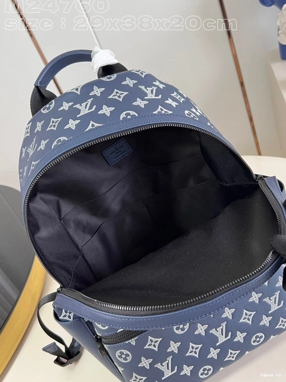 LOUIS BACKPACK-29*38*20CM Discovery VUITTON 0807